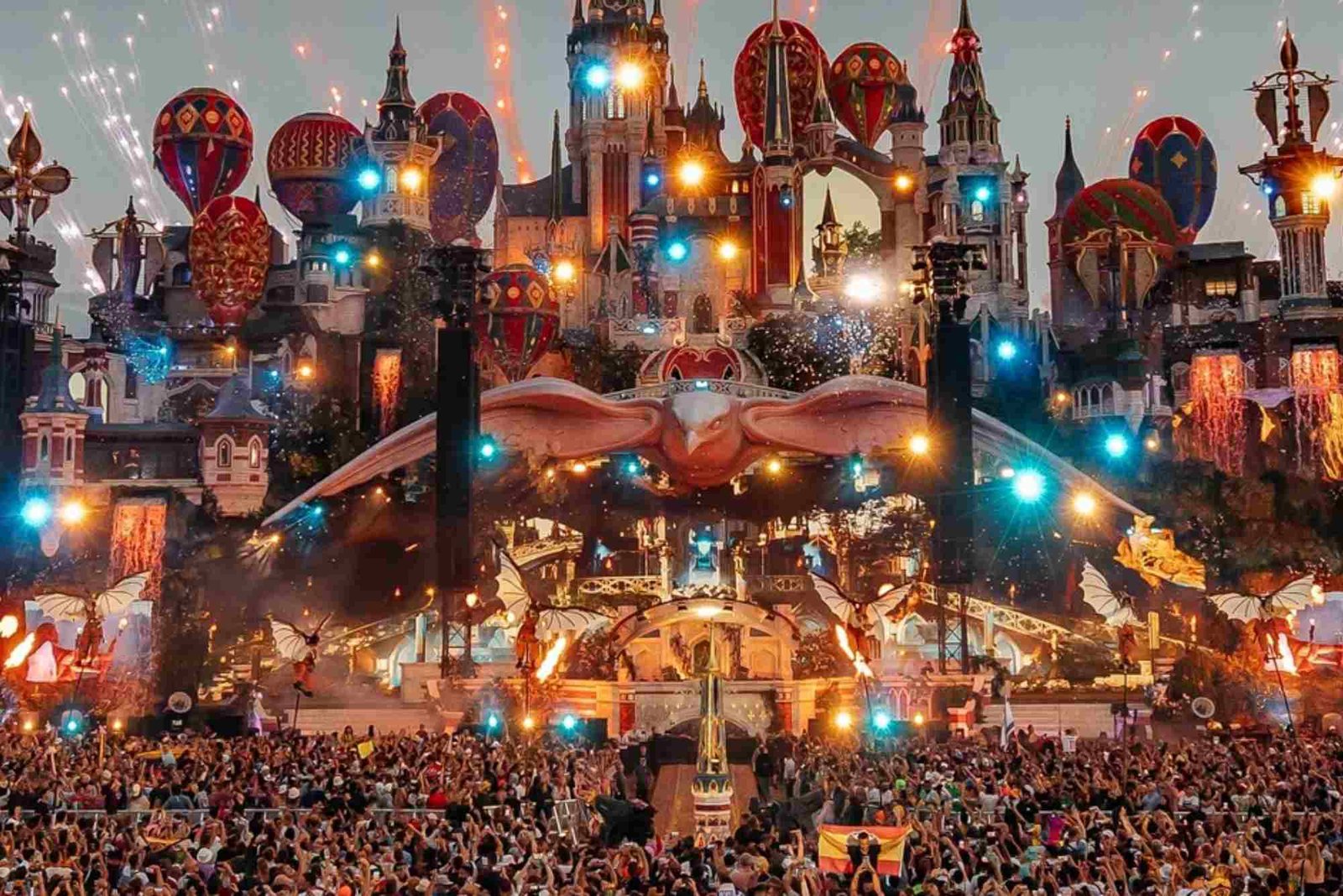 Festival Musik Terbesar yang Menarik Wisatawan