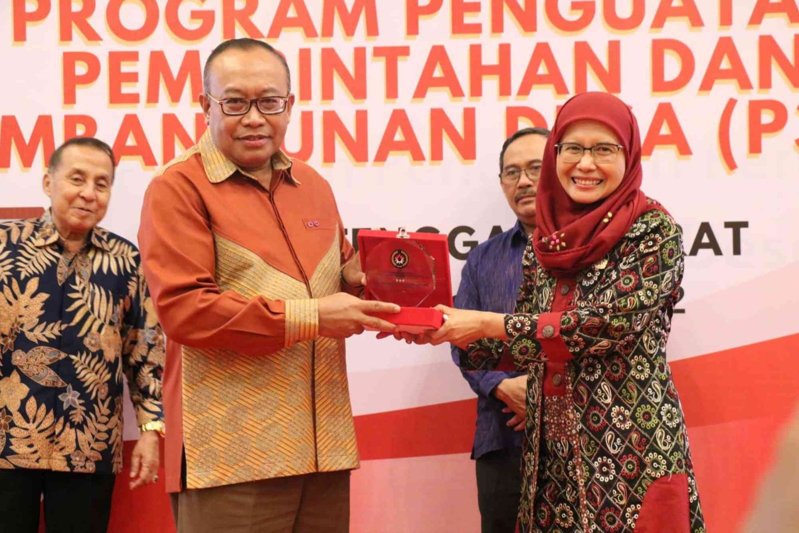 Peran Pemerintah dalam Meningkatkan Kesejahteraan Rakyat