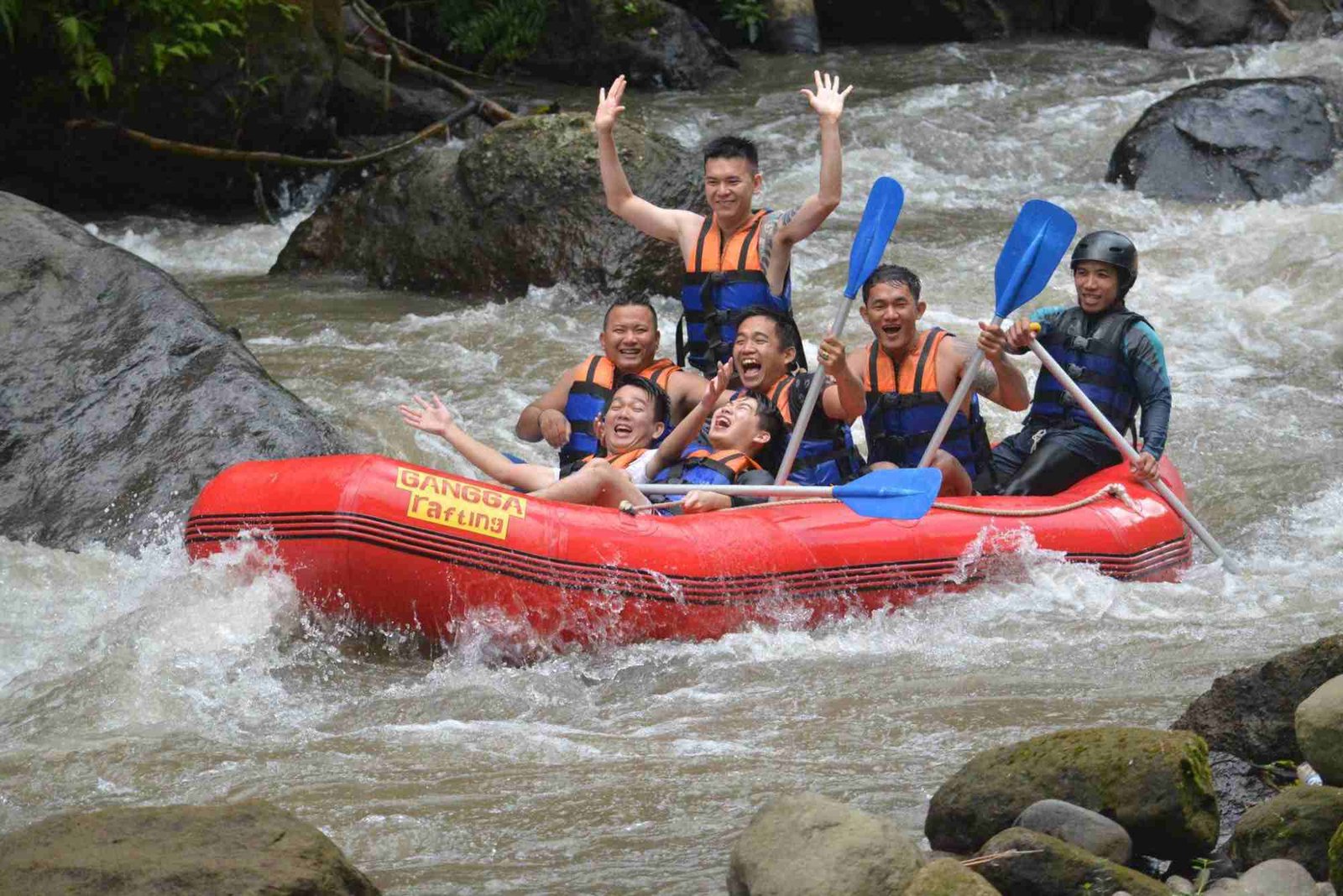 Rekomendasi Wisata Petualangan untuk Pencinta Adrenalin